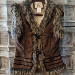 Women's Cripple Creek faux suede faux fur vest